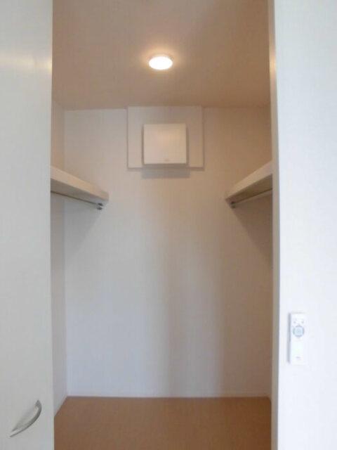 メルヴェーユ三郷中央　Ｃ（202） 部屋画像
