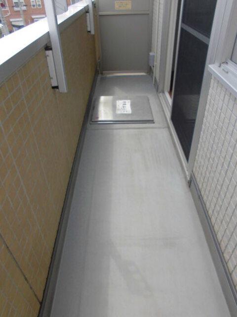 プランドール幸房　弐番館（301） バルコニー