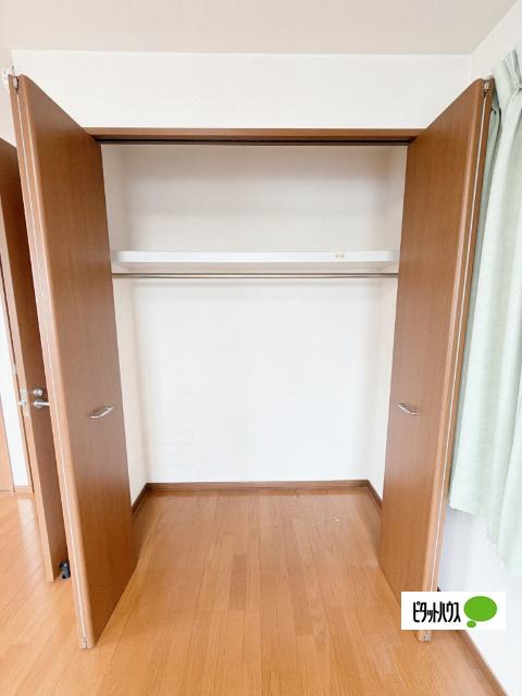 八潮市南川崎戸建 収納