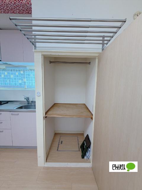 加平一丁目戸建 収納
