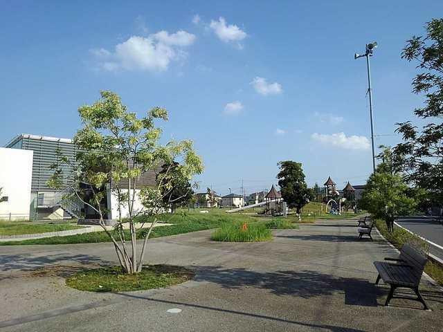 ピアラシティ中央公園：290m