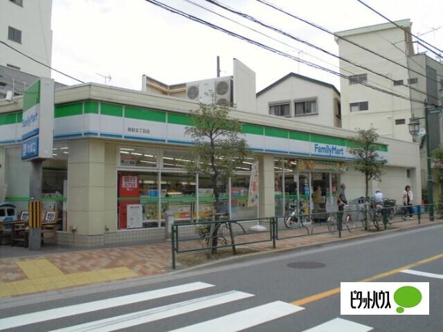 ファミリーマート京成高砂駅店：465m