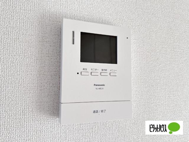 ＦＯＵＲ（102） セキュリティ