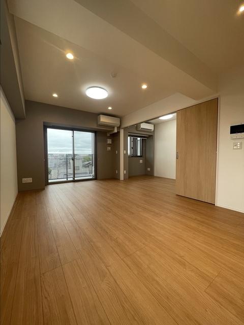 ロイジェント西新井（0307） 室内