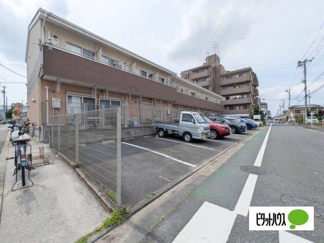 アインス水元（203） 駐車場