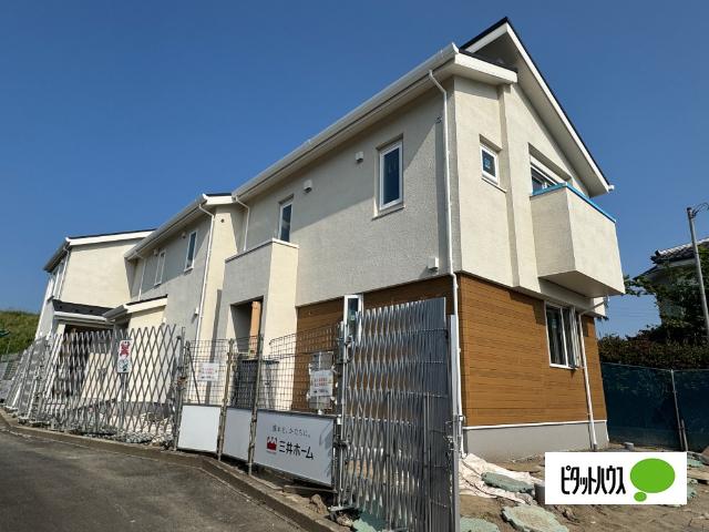 三郷中央駅より徒歩16分 新築 2階建の賃貸物件