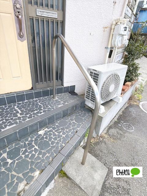 加平一丁目戸建 エントランス