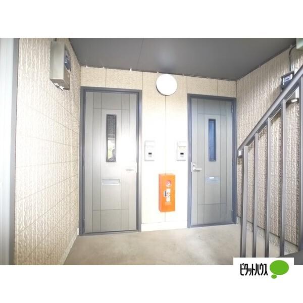 シャーメゾン弐番館 エントランス