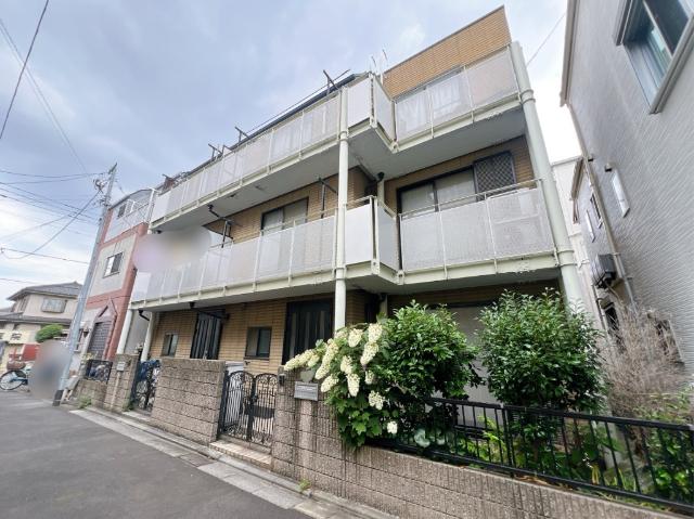 周辺には生活利便施設をはじめ、お子様の成長には必要不可欠な公園も近隣にございます！