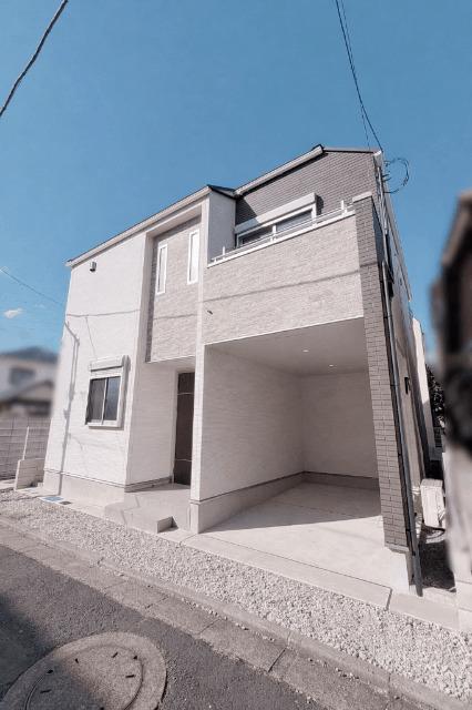 仕様設備やお部屋の広さ、周辺環境や街並みなど、写真や文字ではわからない情報が現地にはたくさんあります。 是非一度、現地をご確認ください。