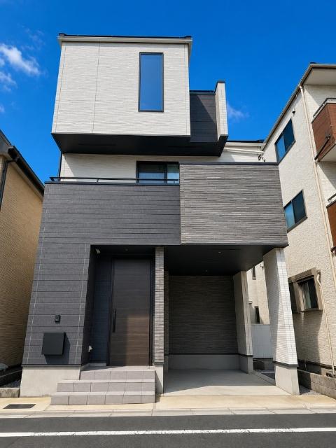 ※現在居住中のため、一部をCG加工にて修正しており、現況と異なる場合がございます。