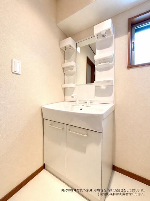 三郷市番匠免中古戸建 洗面