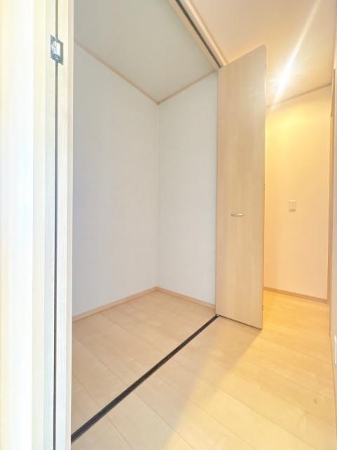 三郷市鷹野中古戸建 収納