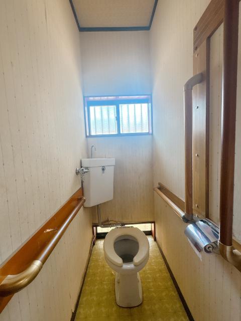 三郷市新和中古戸建 トイレ