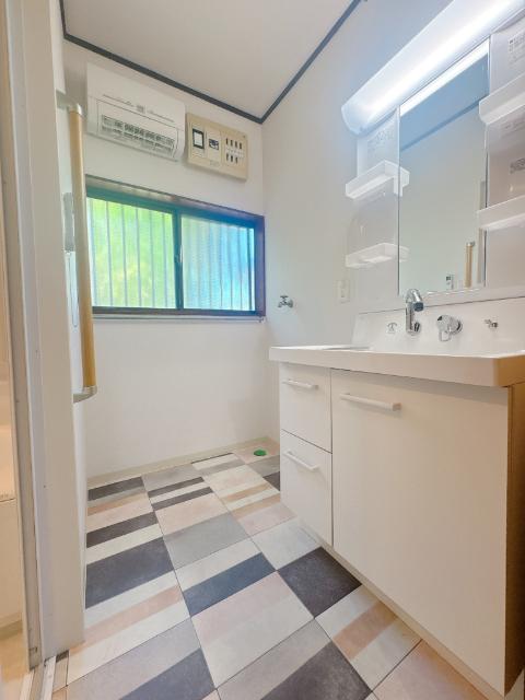 三郷市新和中古戸建 洗面