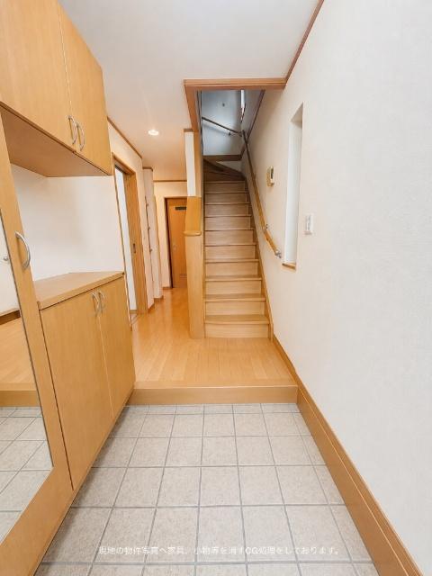 葛飾区西亀有３丁目中古戸建 玄関