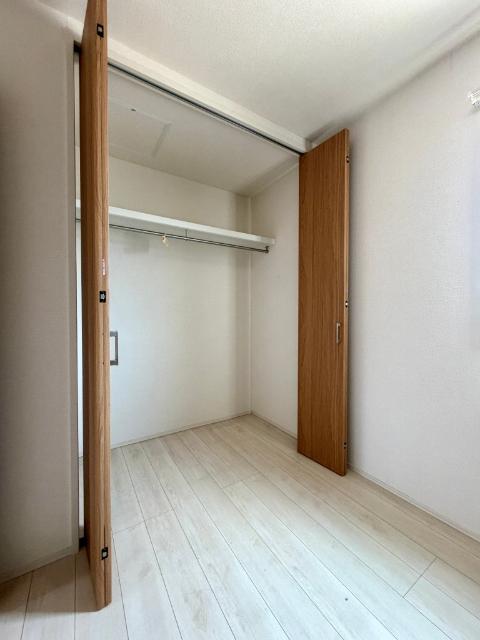 新和三丁目中古戸建 収納
