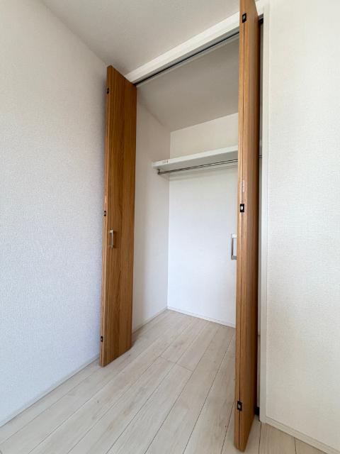 新和三丁目中古戸建 収納
