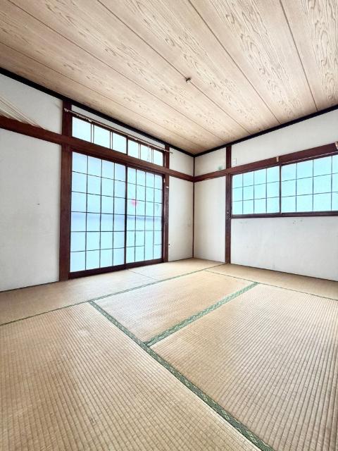 鷹野四丁目 建築条件無し売地 土地画像