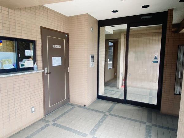 ロアジス三郷壱番館 エントランス