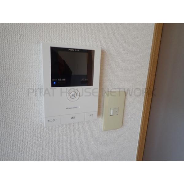 モニター付インターフォンで防犯〇