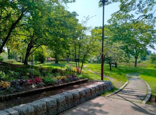 天沼公園：820m