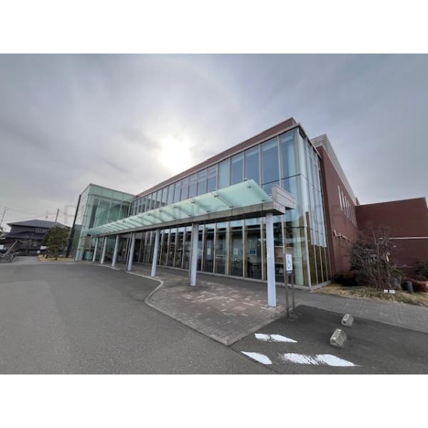 岩沼市民図書館:1006m