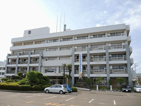 白石市役所：1200m