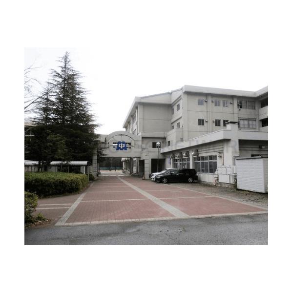 仙台市立南中山中学校:1824m