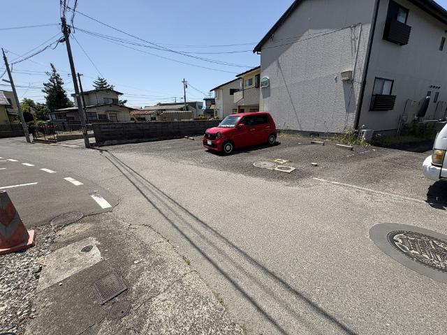 エスポワールタウンⅡ（202） 駐車場