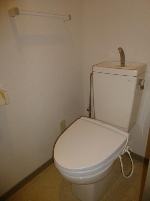 レックス本郷通り弐番館（４０１） トイレ