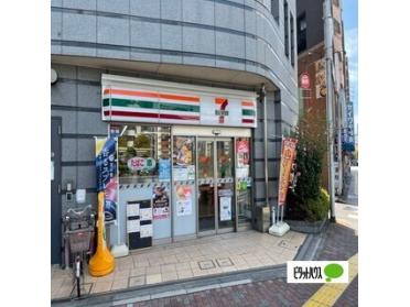 セブンイレブン日本橋横山町店：123m