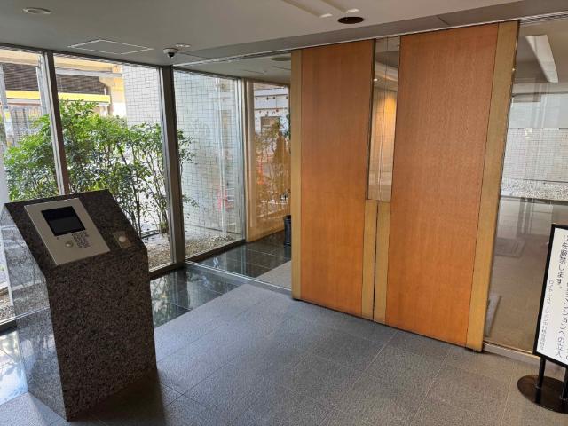 ロイヤルステーション中村橋 ロビー
