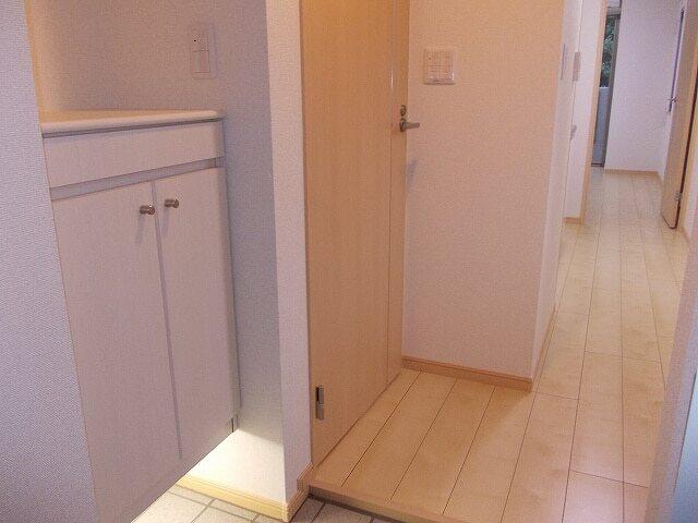 エルリバー（403） 玄関
