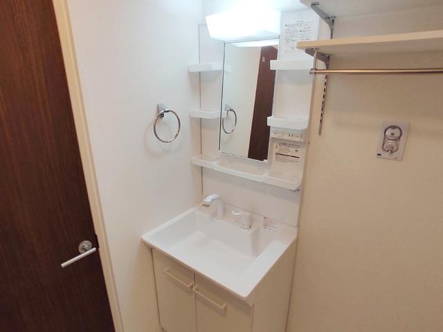 アンジュール多摩川（204） 収納