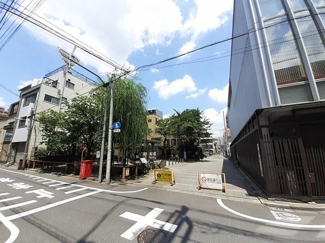 一葉記念公園：68m