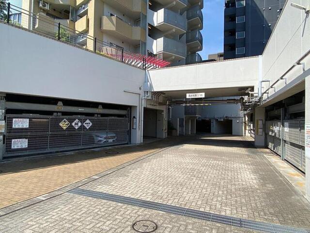 コラム神泉（0806） 駐車場