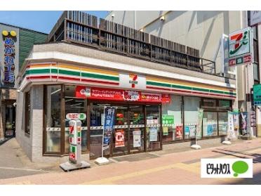 セブンイレブン札幌琴似本通店：91m