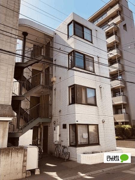 荘厳な雰囲気醸し出してますかね〜(^_-