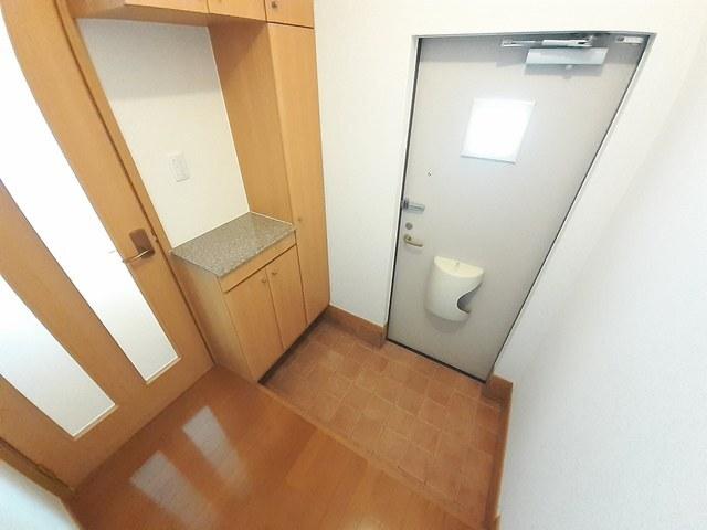 ソレイユ（102） 玄関