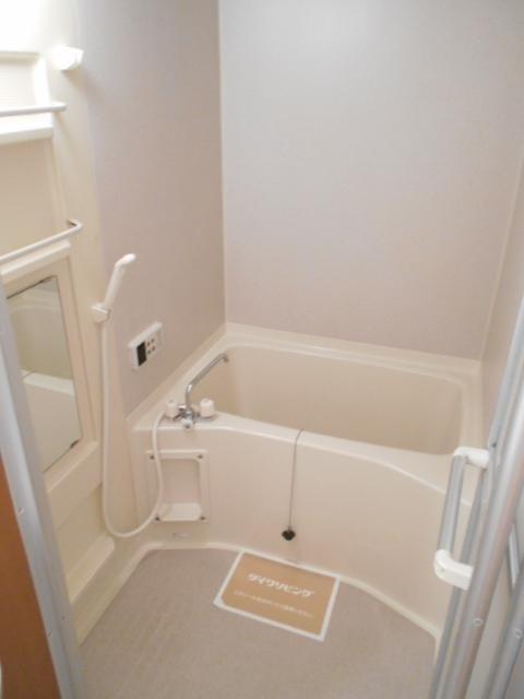 ルミエール清洲　Ａ（102） 部屋画像