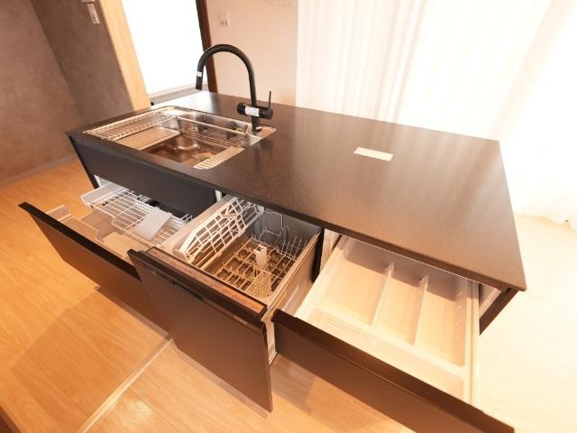本山駅戸建て（事務所付き住宅） 部屋画像