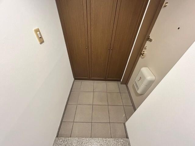 ユーハウス名駅（8D） 玄関