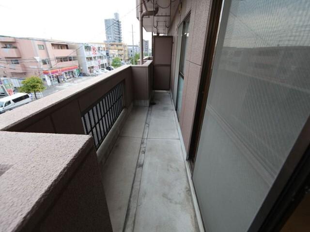 グランドヒルズ供米田2番館（302） バルコニー