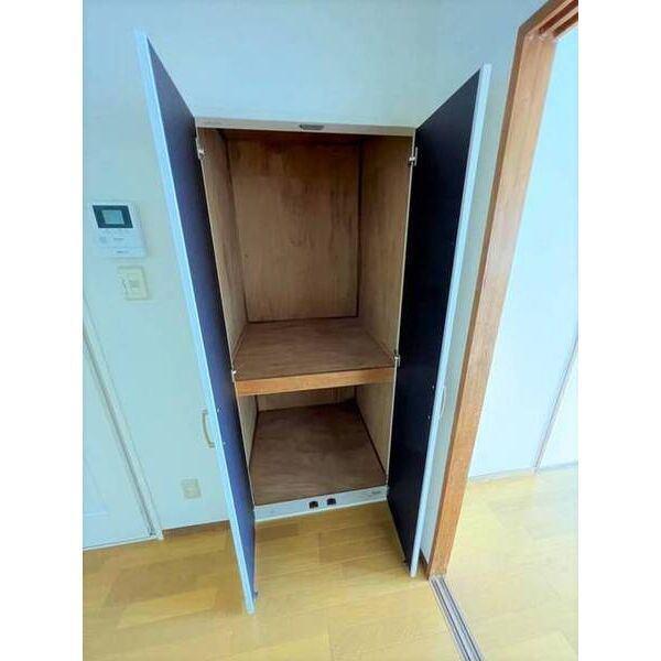 西一ビル（606） 収納