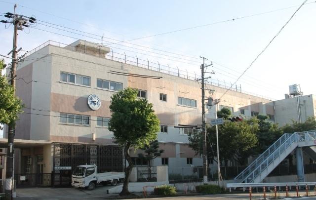 名古屋市立呼続小学校：334m