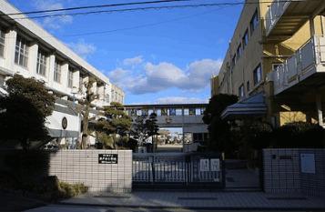 名古屋市立井戸田小学校：539m