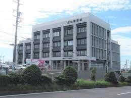 西枇杷島警察署：1528m