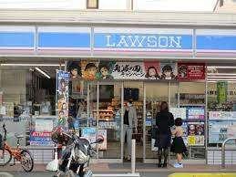 ローソン西区上名古屋三丁目店：210m