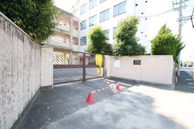 名古屋市立八社小学校：461m